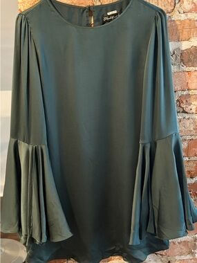 Elizabeth and James Dark Green Midi Dress with Flared Sleeves